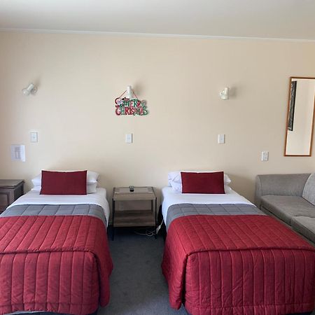 Amber Court Motel Te Anau Exterior foto