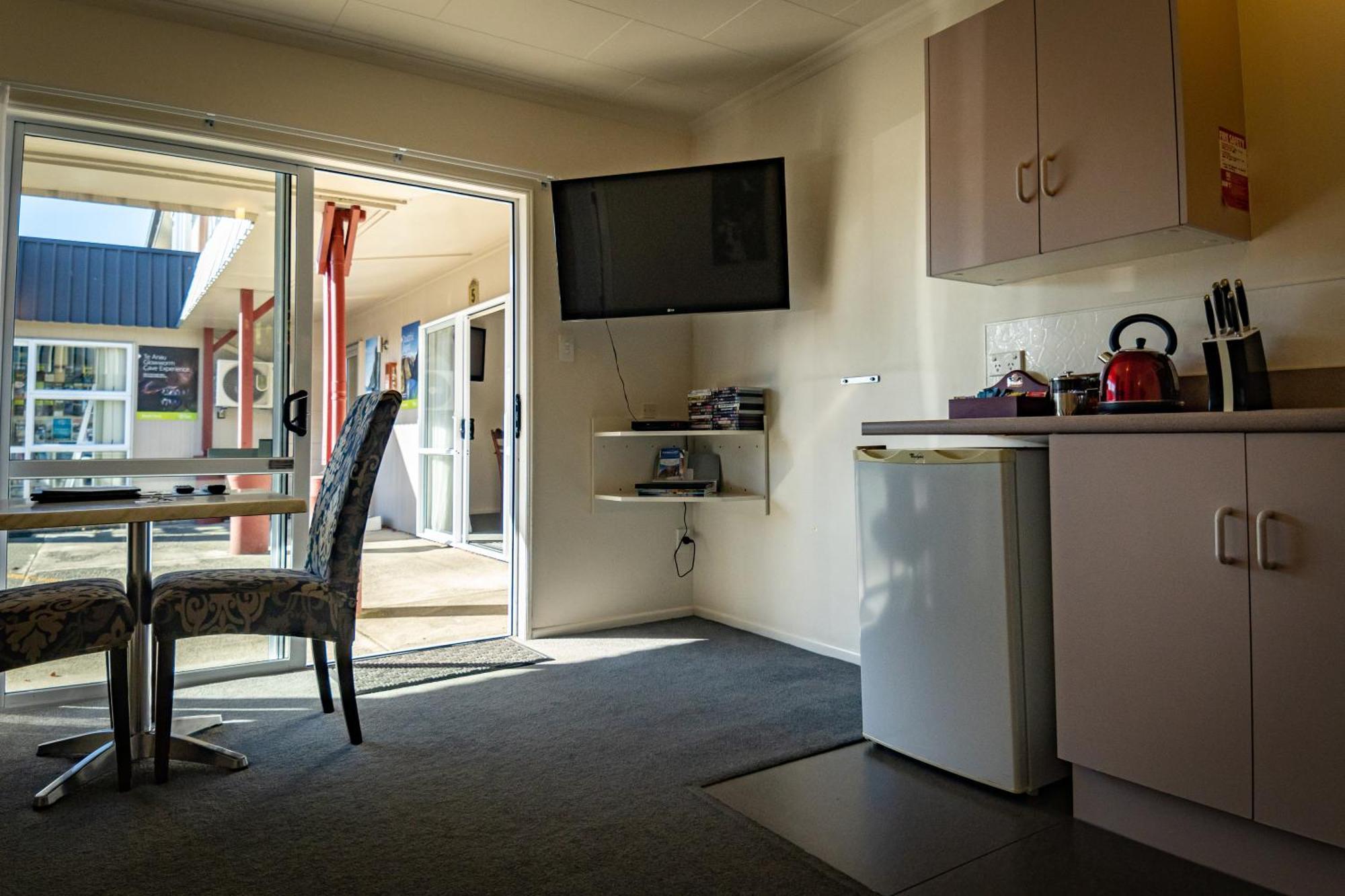 Amber Court Motel Te Anau Exterior foto